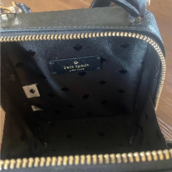 Kate Spade ♠️ Limited Edition! ♠️ CUTE! Crossbody with removable strap. - Picture 7 of 7